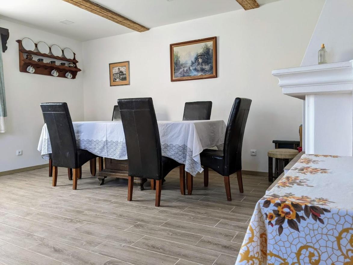 Chalupa U Rybnika Strehom Dolní Bousov Zewnętrze zdjęcie